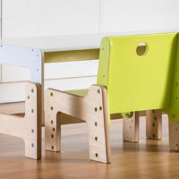 dětský rostoucí nábytek mimimo / stůl a židle